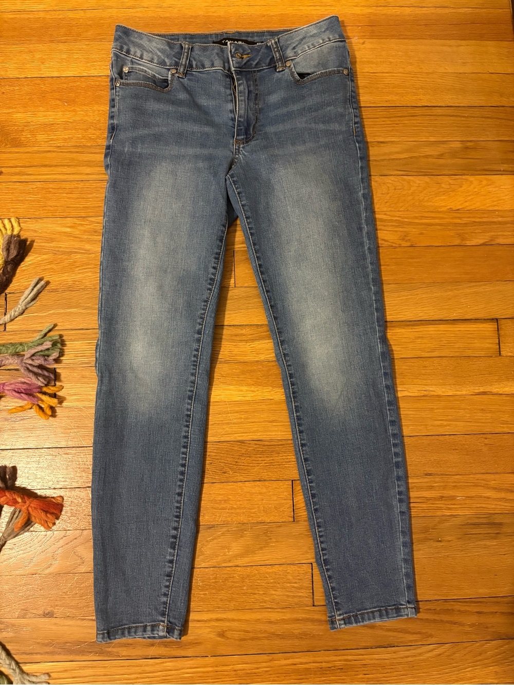 Tahari Kelly Light Blue Women's Skinny Jeans